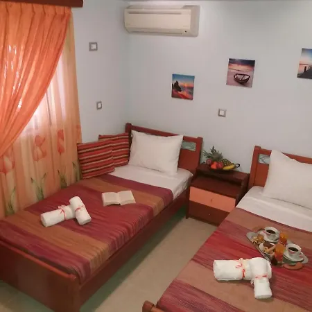 Maia Luxury Pool Vilă Afantou