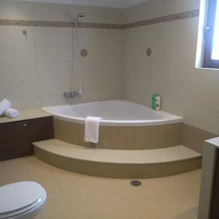 Maia Luxury Pool Vilă *