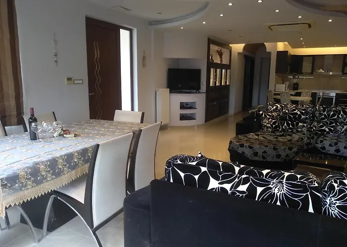 Villa Maia Luxury Pool *