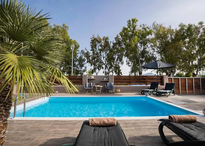 Maia Luxury Pool * Afantou