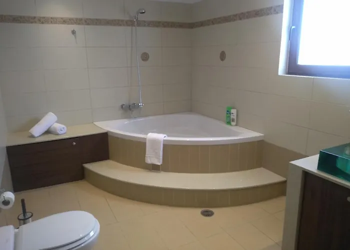 Maia Luxury Pool Villa *