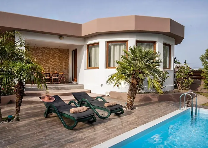 Villa Maia Luxury Pool